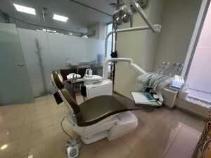 EQUIPO SKEMA 6 INSTALADO EN LA CLINICA DENTAL MONCADA