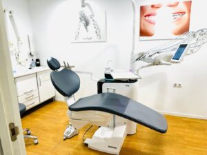 EQUIPO AREA INSTALADO EN LA CLINICA DENTAL CARMEN FERRER (MISLATA)